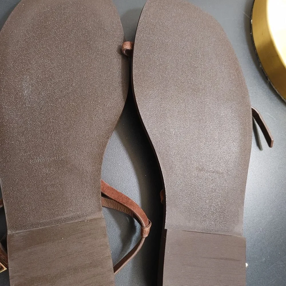 Reformation Chocolate Suede Lake Flat Sandals Size 9